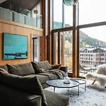 Isard Residences By Leo