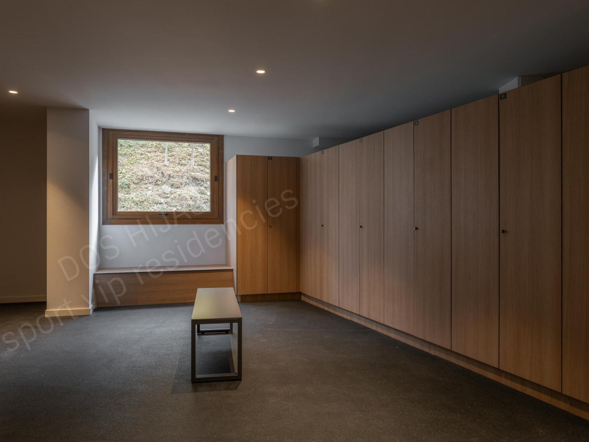Isard Residences By Leo Apartamento