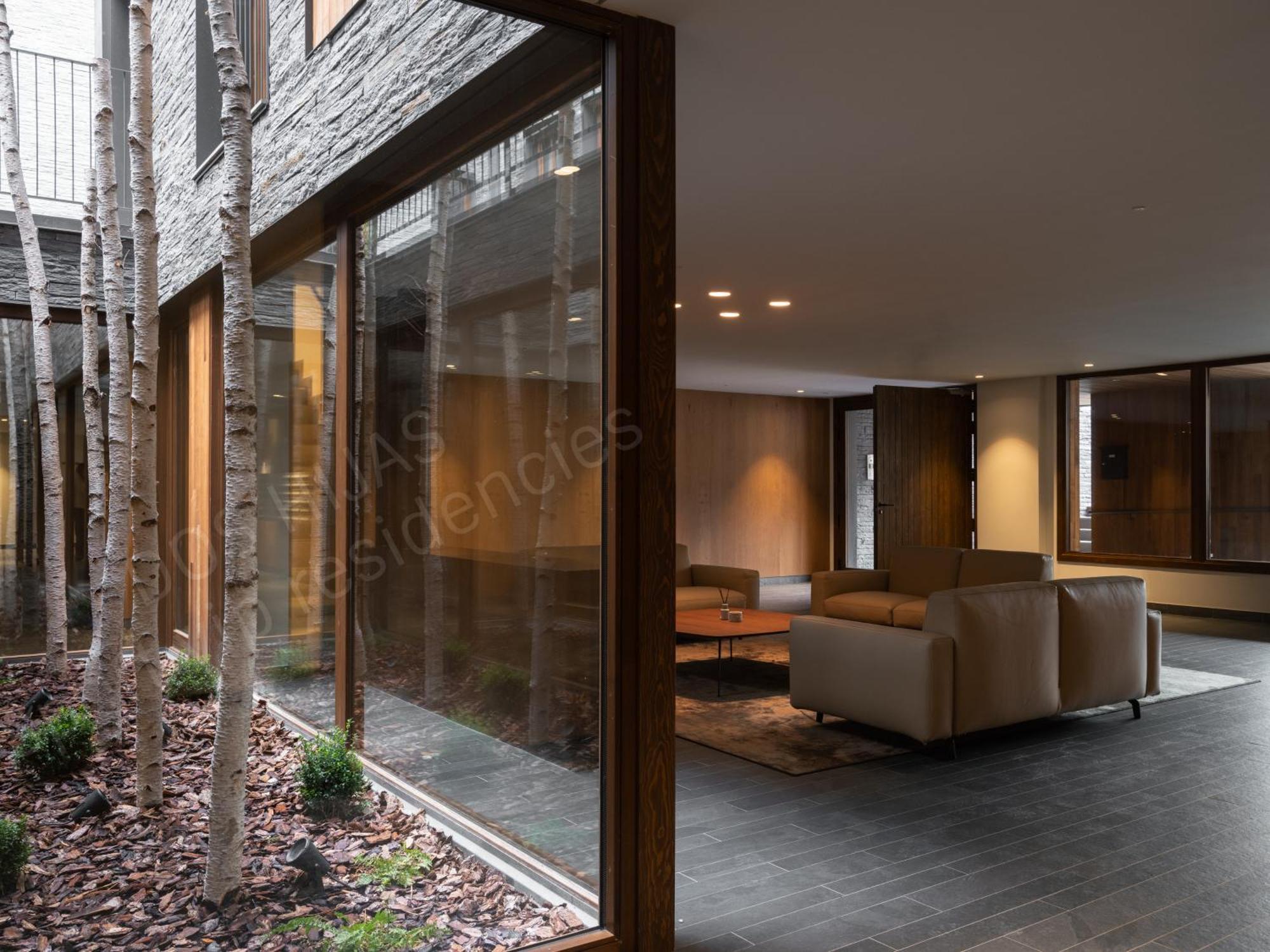 Isard Residences By Leo Apartamento *