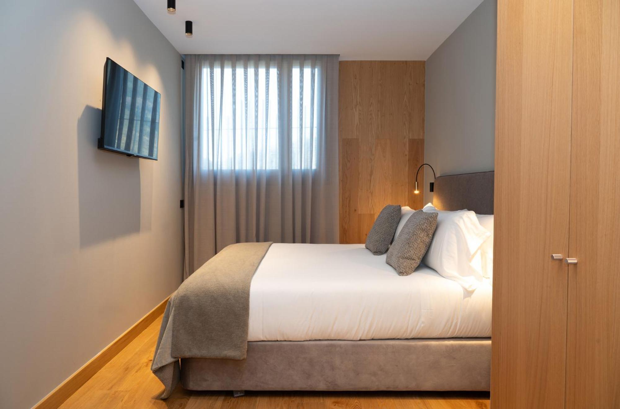 Apartamento Isard Residences By Leo *